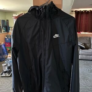 Nike Sportswear Windrunner Men's Windbreaker